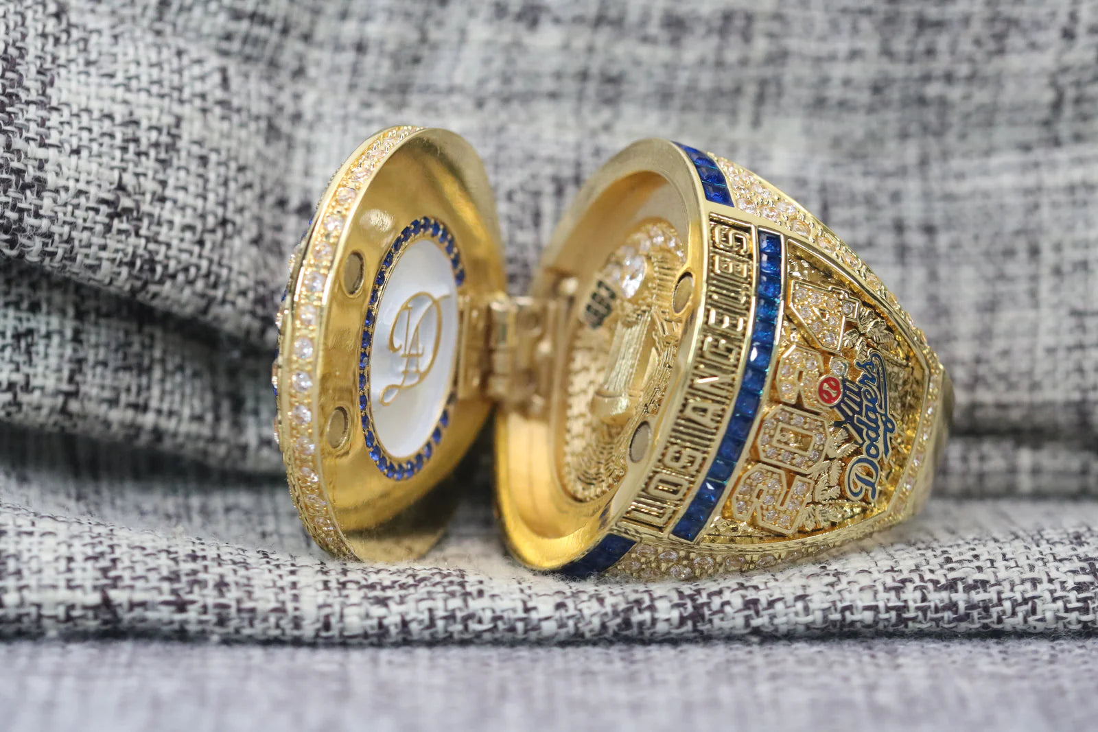 2024 Los Angeles Dodgers World Series Championship Ring - Standard Series